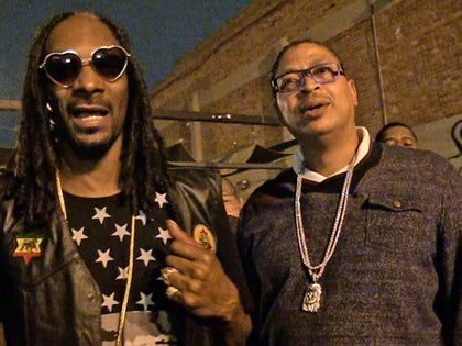 111014_snoop_dogg_primary