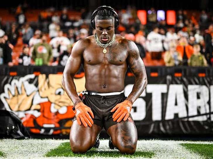 David Njoku Shirtless Shots