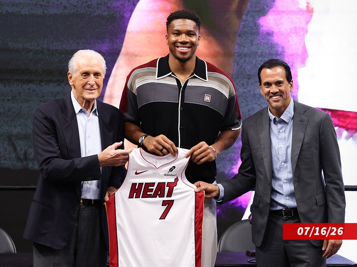 sub-Giannis-Antetokounmpo-getty-1