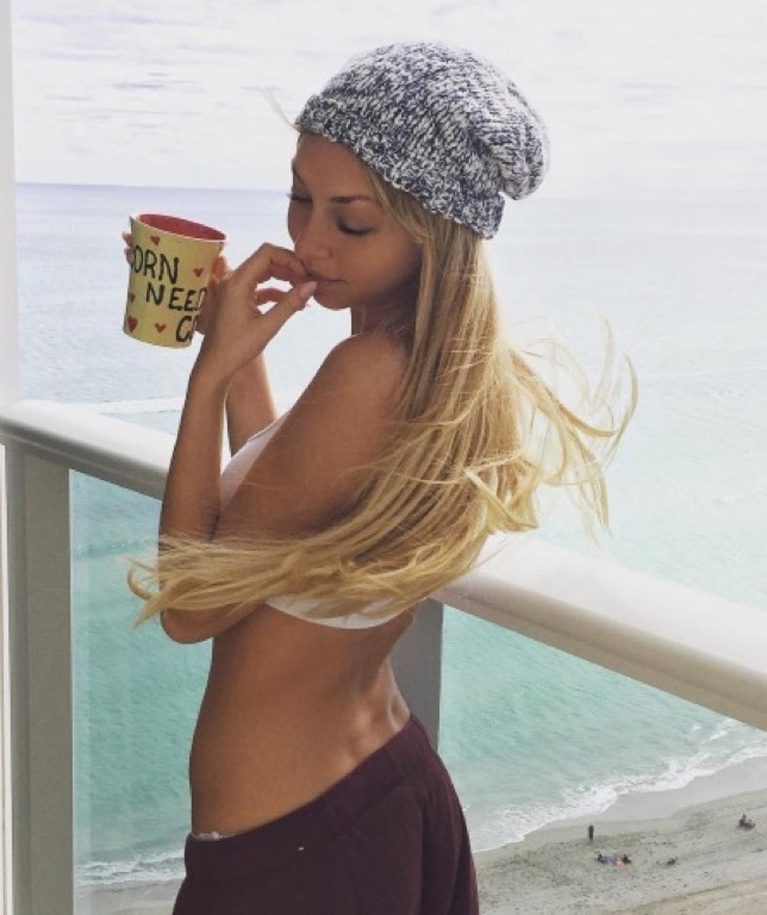 0103_Corinne_Olympios_hot_instagram08