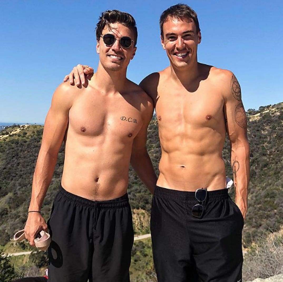 Dean Unglert (26) vs. Courtney Dober (31) -- 'Bachelor' Edition
