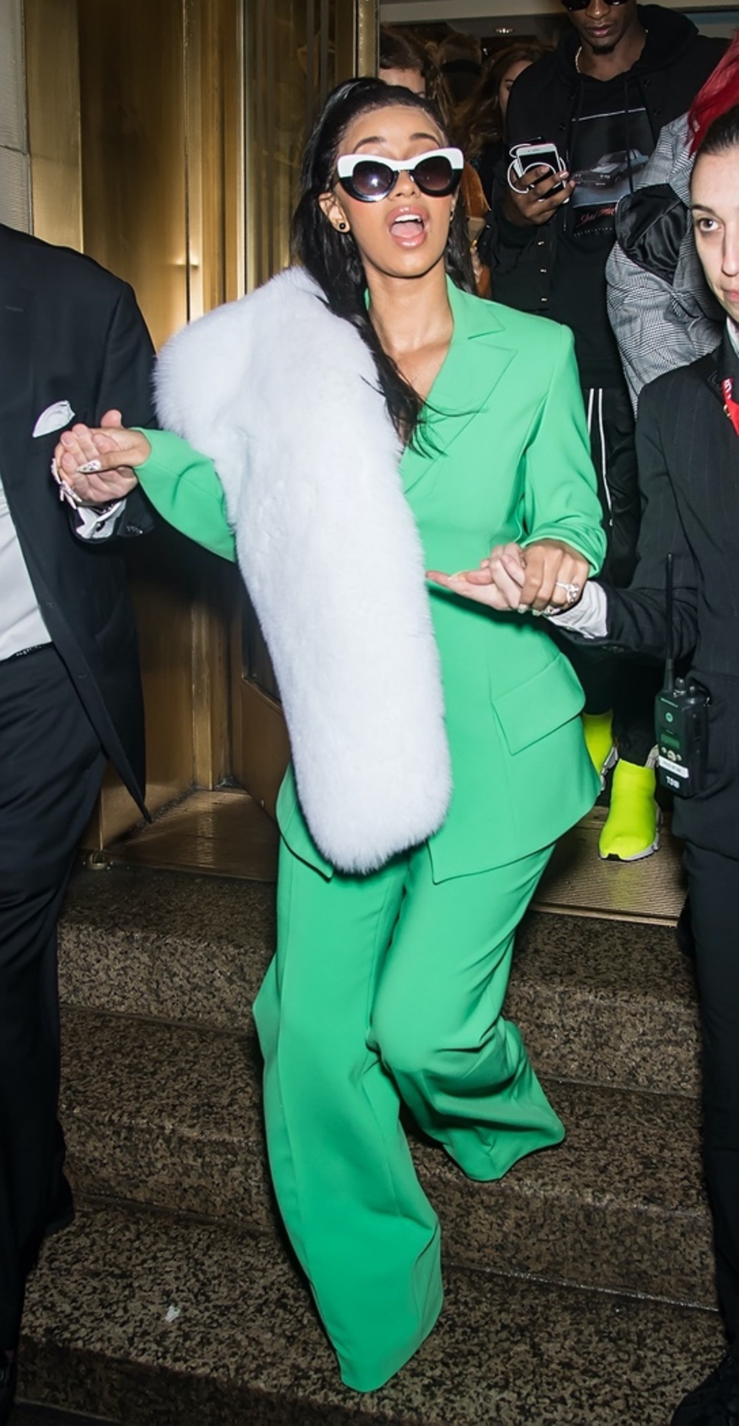 Cardi B Fashion Style Beauty Clothes photos 2