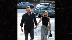 Ben Affleck and Jennifer Lopez Wearing Matching Outfits For Shopping Trip
