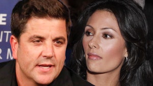 liz cho josh elliott getty comp