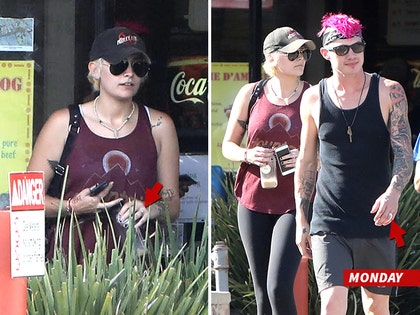 0928-paris-jackson-michael-snoddy-arrow-swipe-akm-01