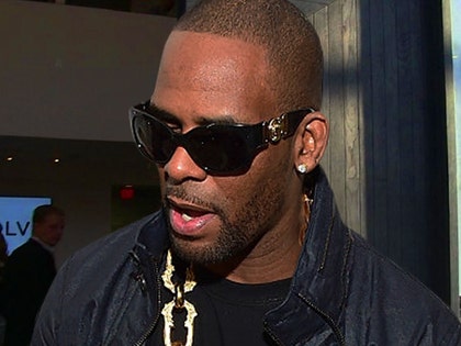 0811_r-kelly-tmz-composite