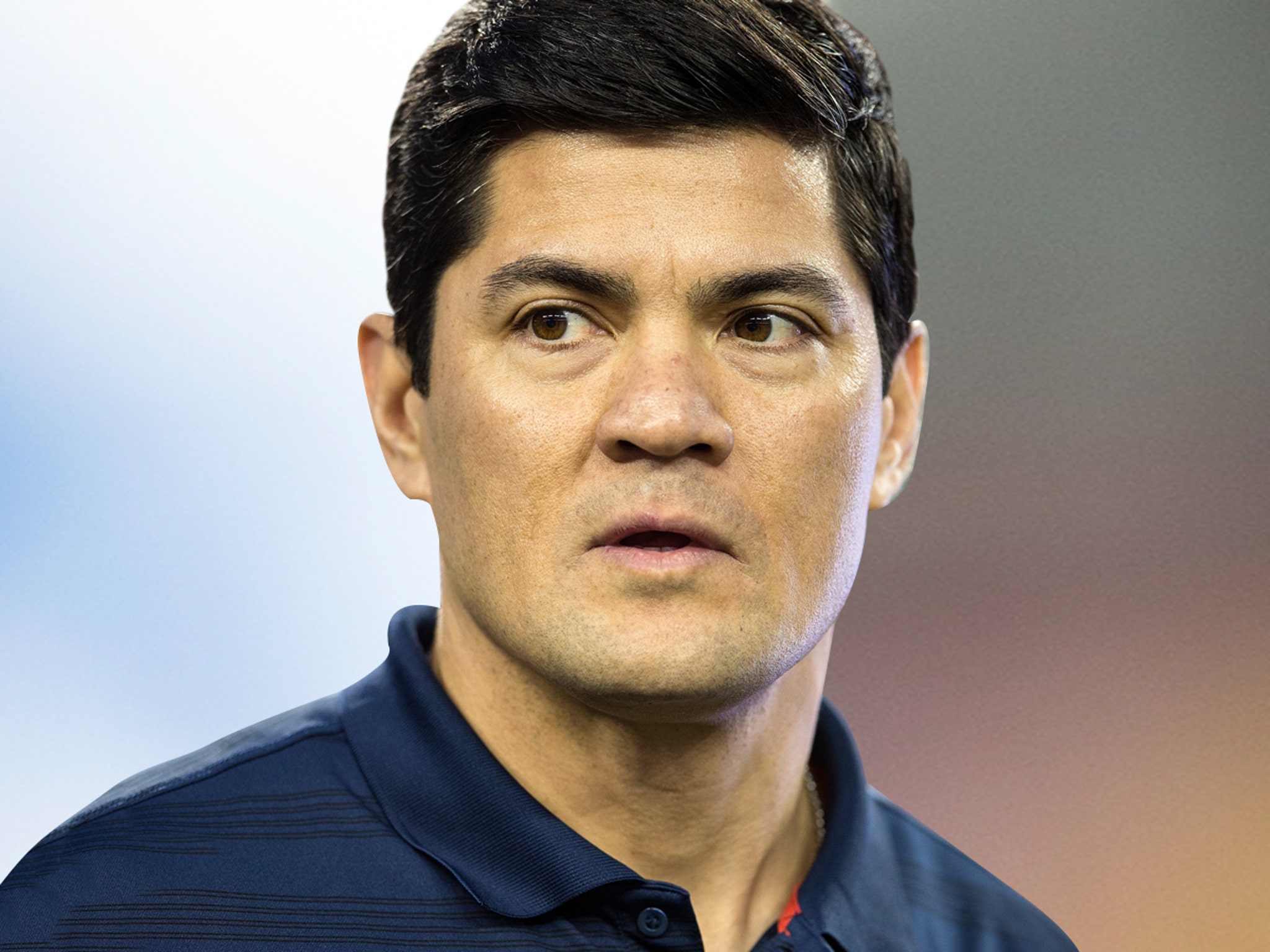 Understanding NFL legend Tedy Bruschi's 'mini-stroke'