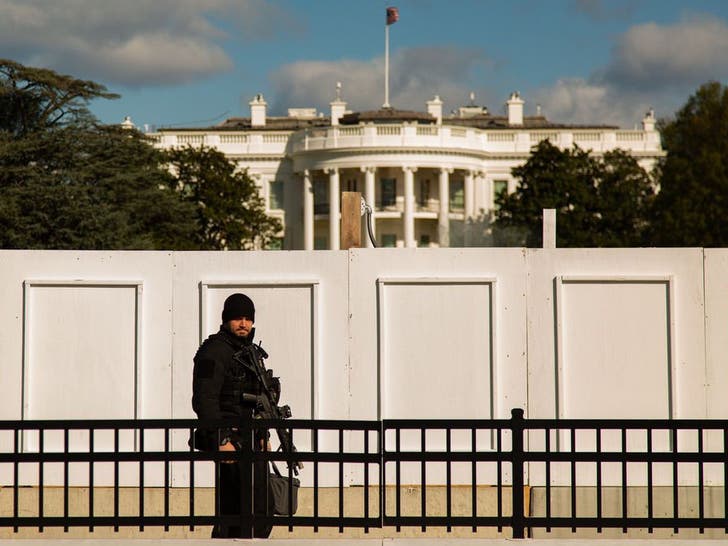 White House Walls Go Up Before Election Day