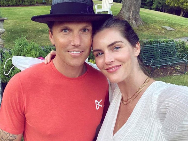 Sean Avery And Hilary Rhoda Together