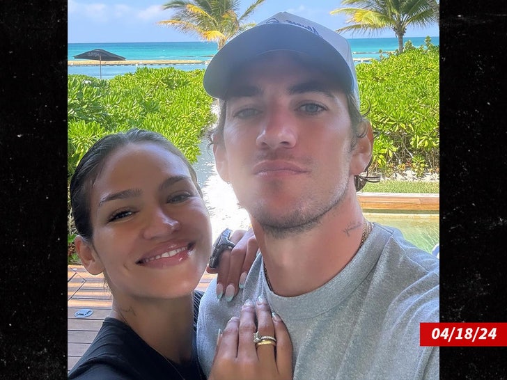 Alex Fine and Cassie Ventura sub