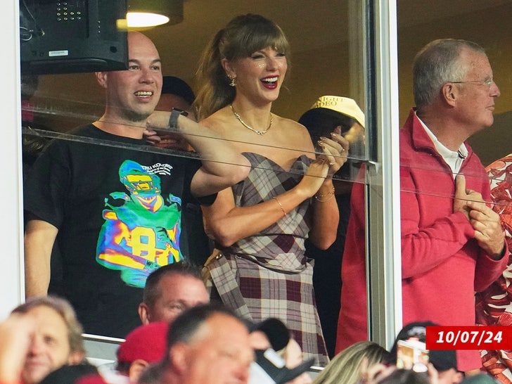 Taylor Swift Chiefs Segunda à Noite Chiefs Jogo Sub 2