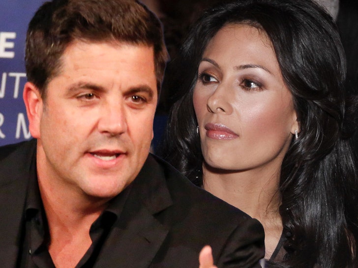liz cho josh elliott getty comp
