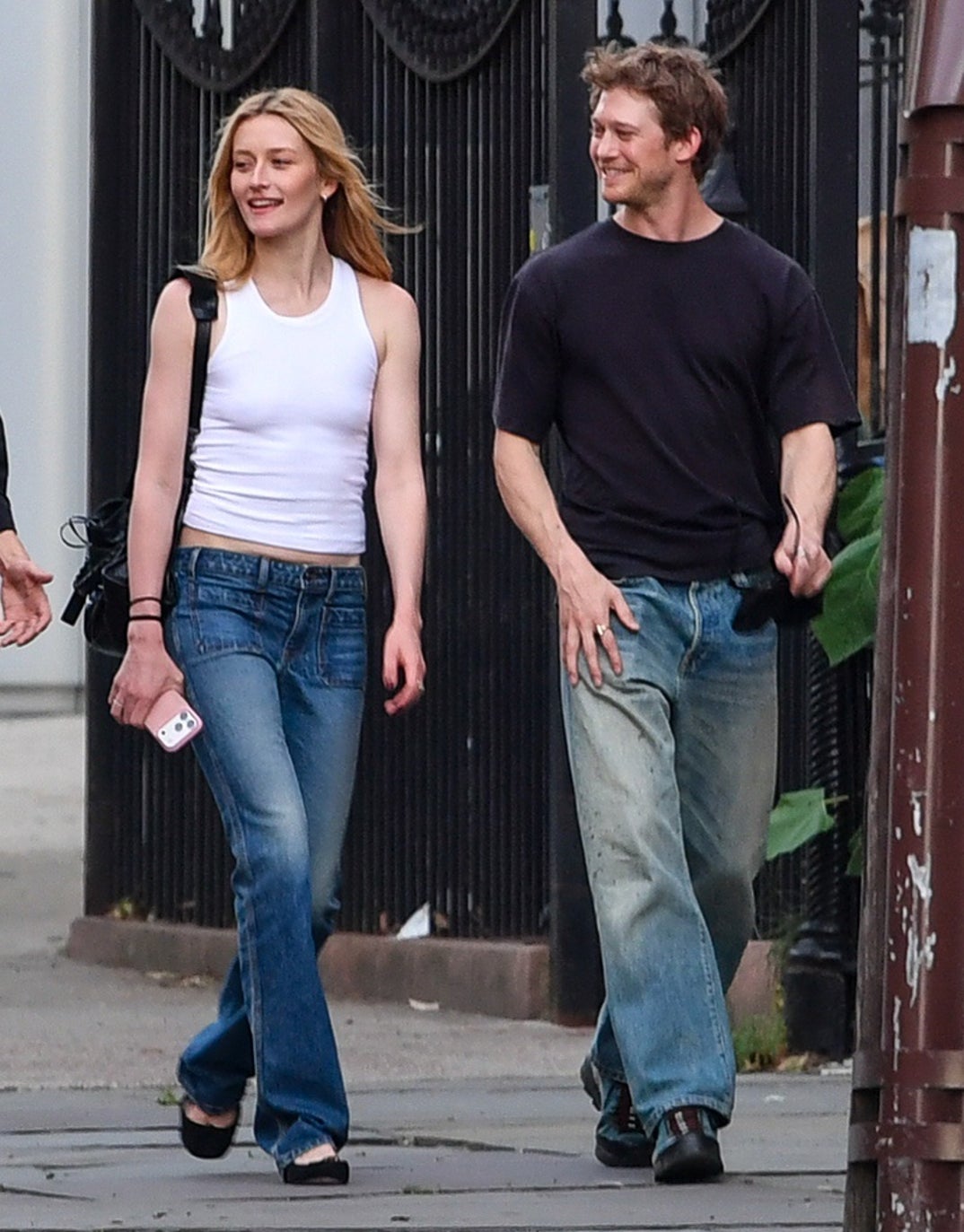 Joe Alwyn Sarah Pidgeon Date Night NYC 0