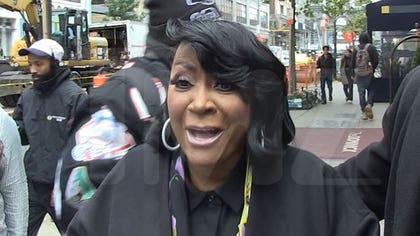 111825_patti_labelle_thanksgiving_mm_kal