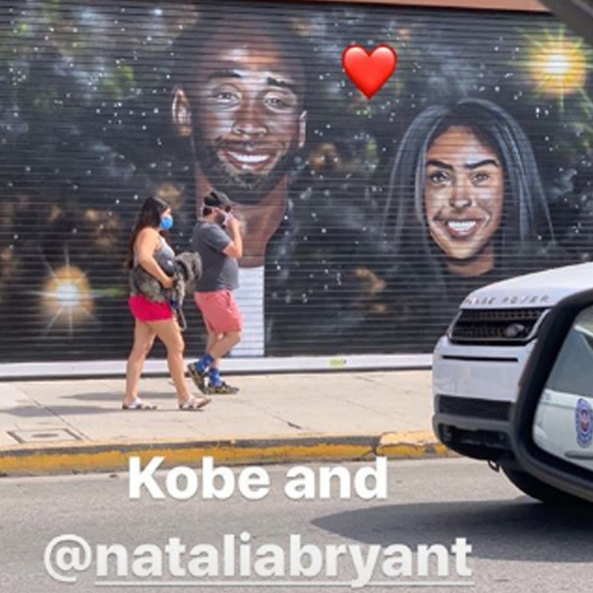 Vanessa Bryant Visits New Mural In Kobe's Hometown, Honouring