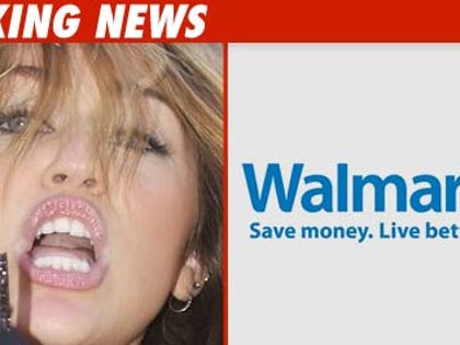 0519_miley_cyrus_walmart_BN