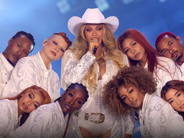 Beyoncé's Cowboy Carter Tour – Performance Photos