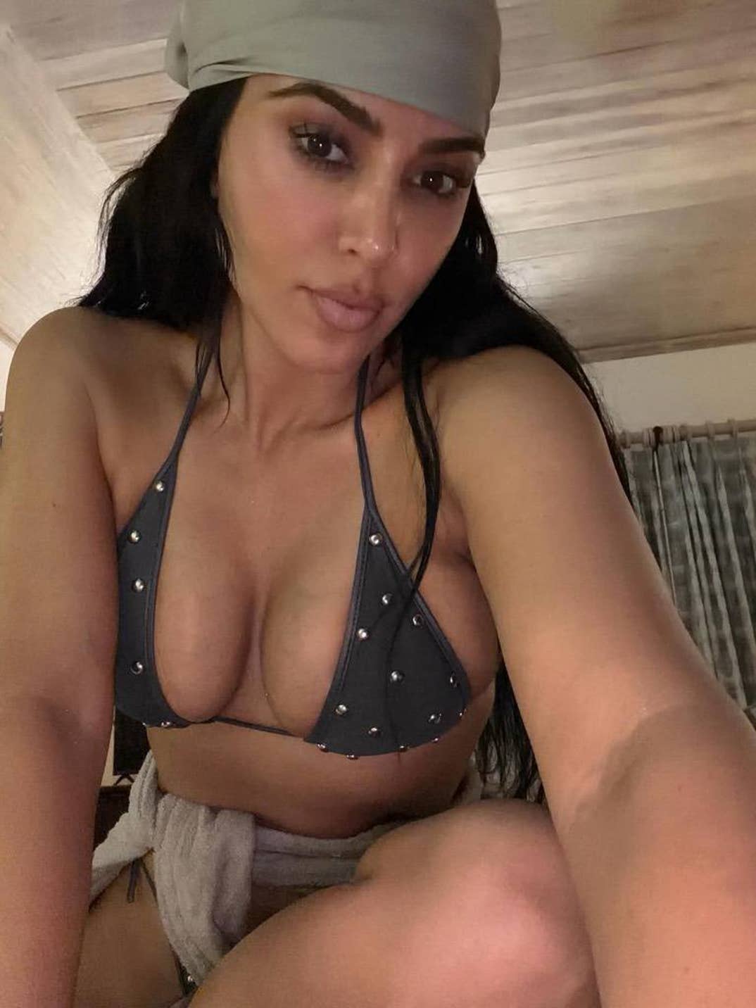Kim Kardashian Hot Shots 1