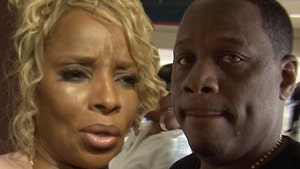 Mary J. Blige Officially Single, Hammers Out Divorce Details