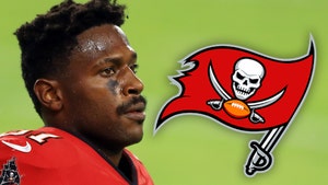 Antonio Brown Out for NFC Championship Game, Bucs Announce