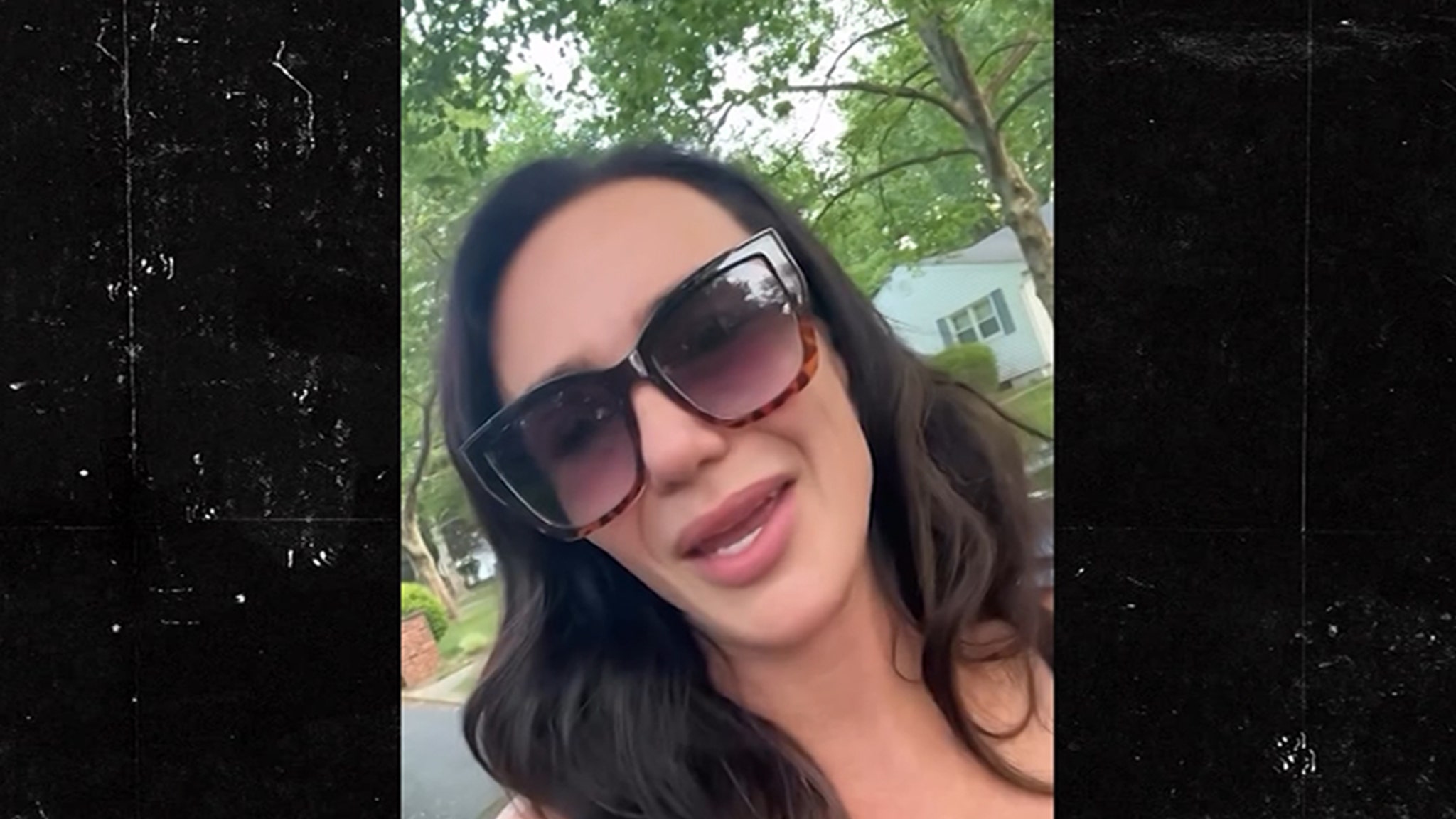 'Jersey Shore' Star JWoww Explains Wedding Guest List After Angelina, Ronnie Snub