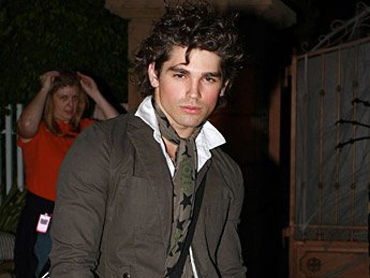 Justin Gaston