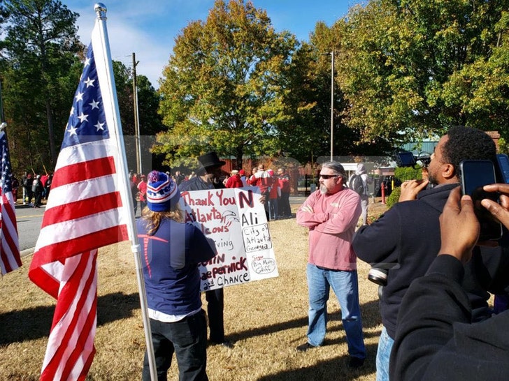 Protesters at Atlanta Falcons Training Camp