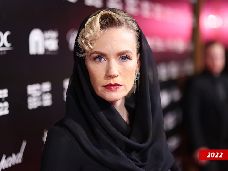 january jones sub getty swipe