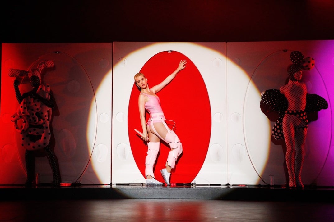 katy_perry_performance_photos9