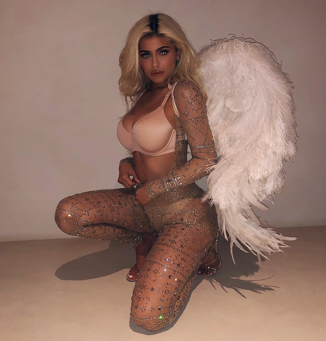 kylie jenner hot shots instagram v2 photos 11
