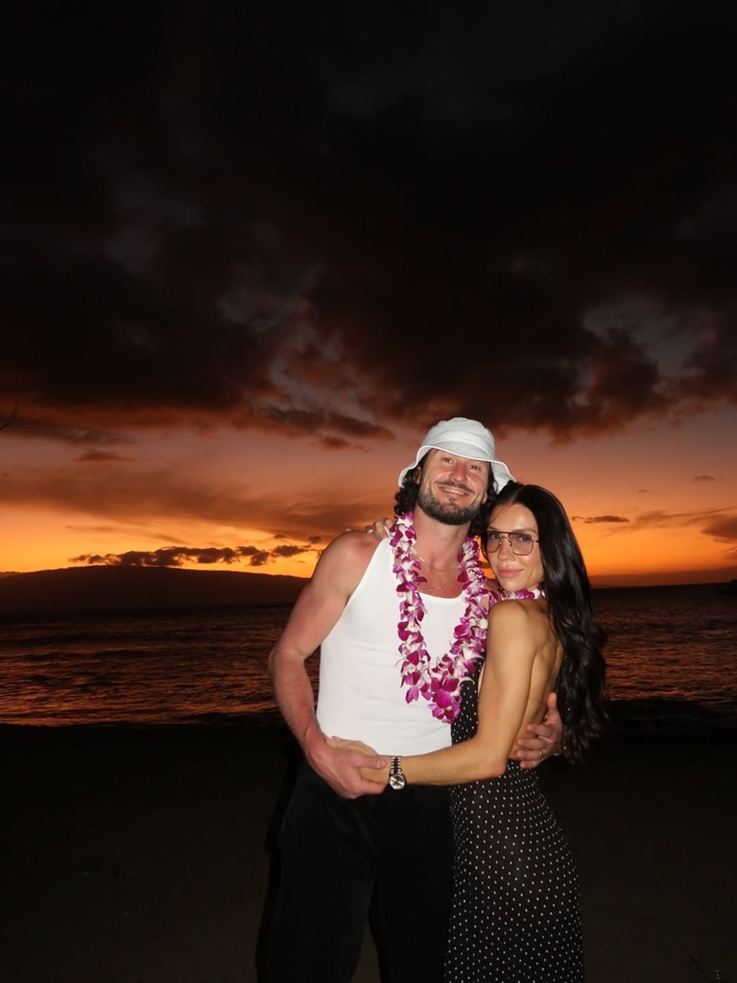 1230 Jenna Johnson Valentin Chmerkovskiy Hawaii 8