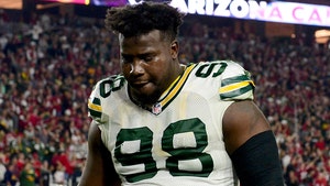 NFL's Letroy Guion: Arrest Warrant Issued Over Hawaiian Birthday Debacle