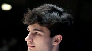 0728-Michael Savarino-shutterstock1