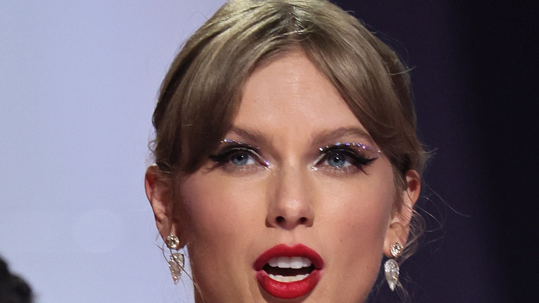 Taylor Swift była krytykowana za stwierdzenie, że w nowej piosence chce żyć w latach trzydziestych XIX wieku