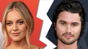 Kelsea-Ballerini-chase-stokes-getty-1
