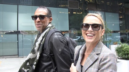 tj-holmes-amy-robach-kal-10-28-2025