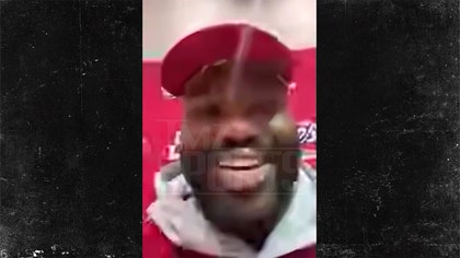 shaquil-barrett-raising-canes-kal-12-02-2025