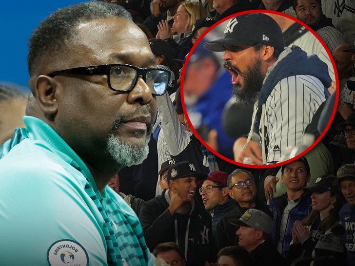 wendell pierce yankee fans getty 1