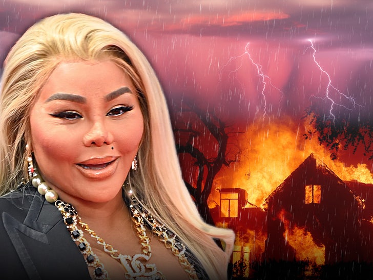 lil kim monsoon los angeles menembakkan hujan altmain getty