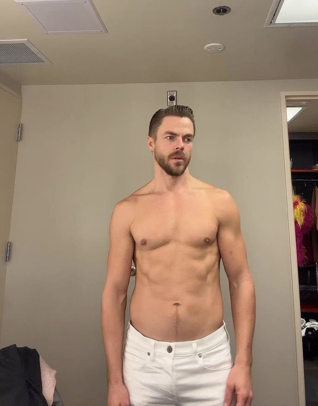 0516 Derek Hough Hot Shots 3