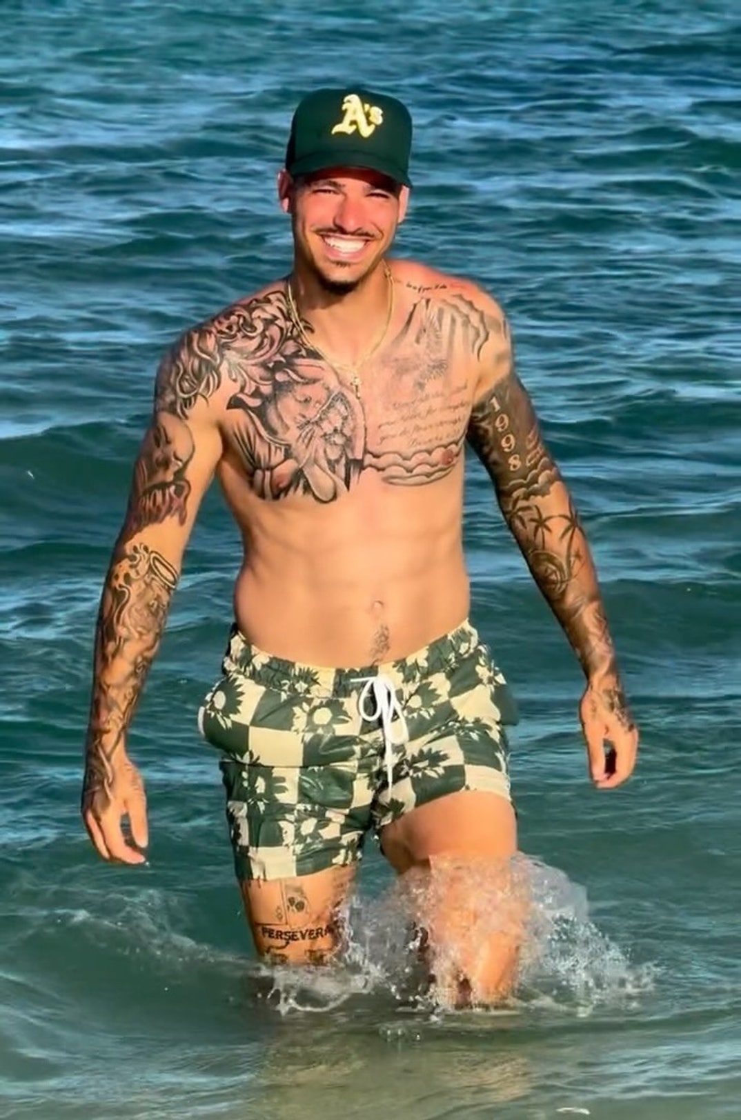 Pepe Garcia Hot Shots 3