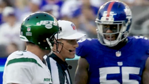 Aaron Rodgers Clowns Giants Player After Late Push, 'I Never Heard Of You!'