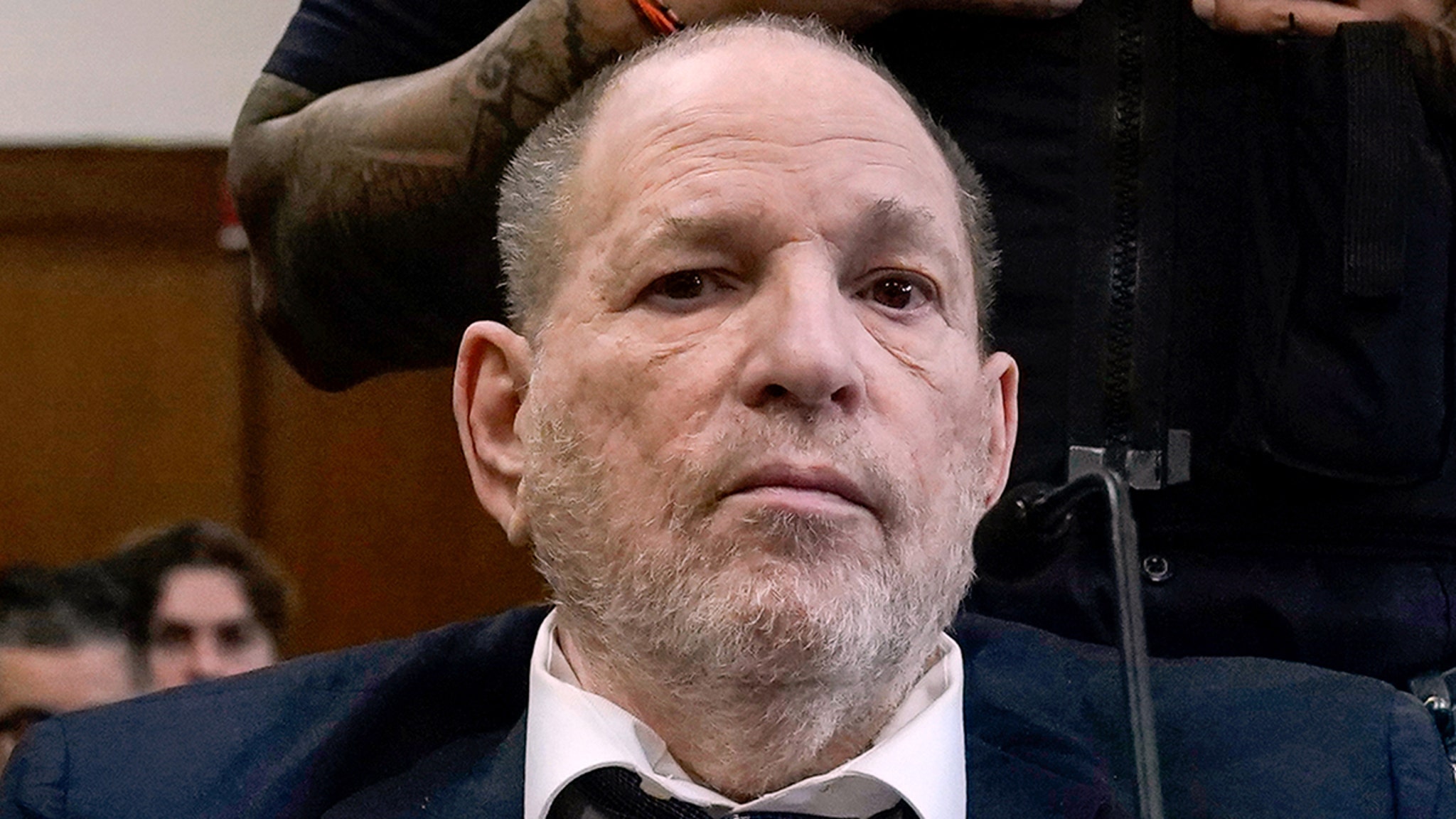 Harvey Weinstein Doesn’t Think He’ll ‘Hold On’ Much Longer in ‘Hellhole’ Jail