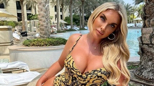 Brookelyn-gallery-launch-ig-1