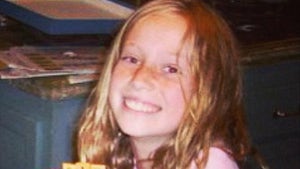 0914-Hannah-Einbinder-Cute-Kids-hero