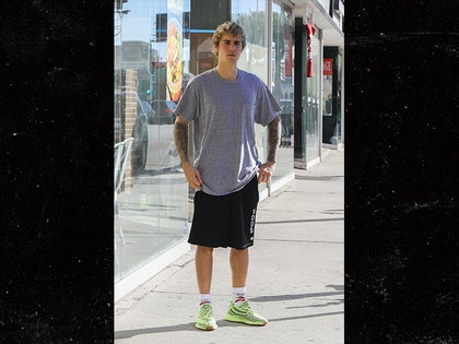 1203-justin-bieber-x17-01