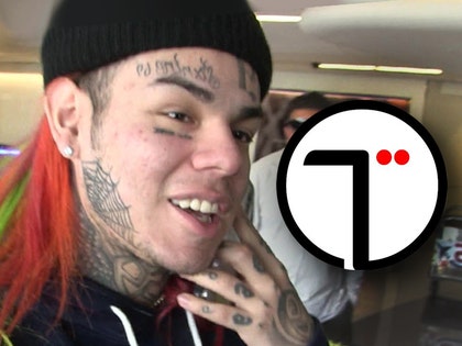 0412_tekashi-tunes-headphones_tmz-03