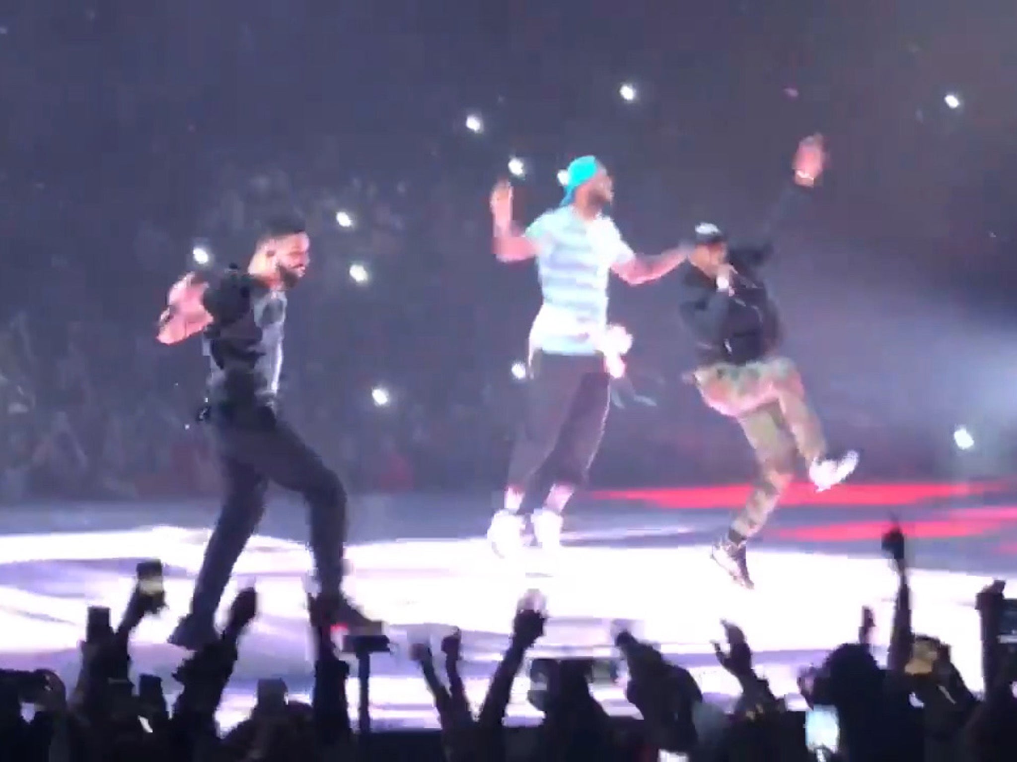 Drake and Travis Scott Play Sicko Mode in Toronto: Video