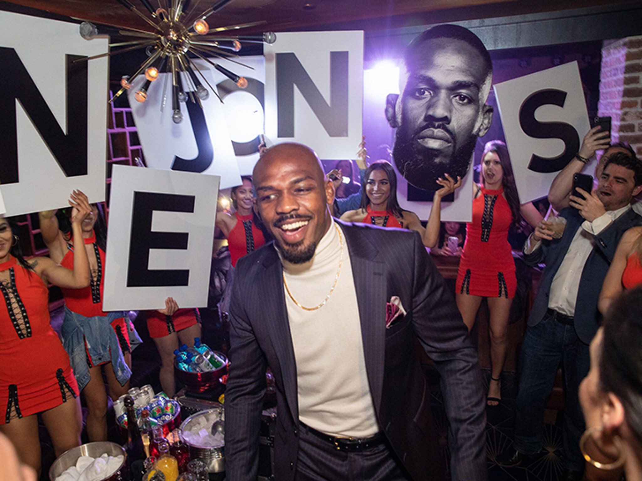 Jon Jones Follows Easy UFC 235 Victory with Hard Partying in Las Vegas