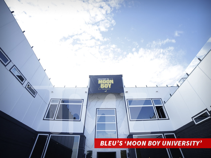 Bleu’s ‘Moon Boy University’